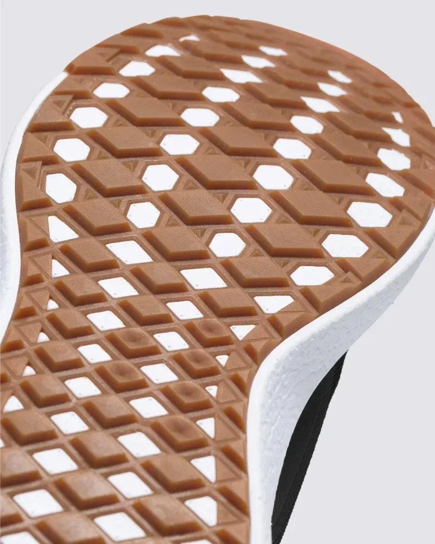 Vans Ultrarange Exo - Black/White - Guys & Girls Surf n Street