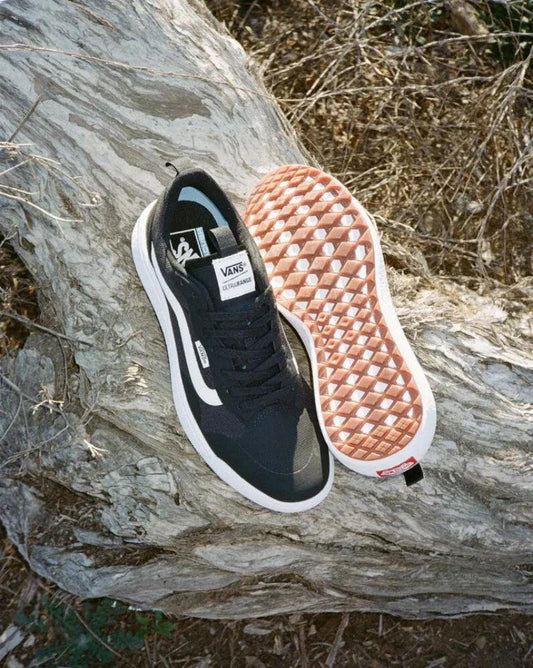 Vans Ultrarange Exo - Black/White - Guys & Girls Surf n Street