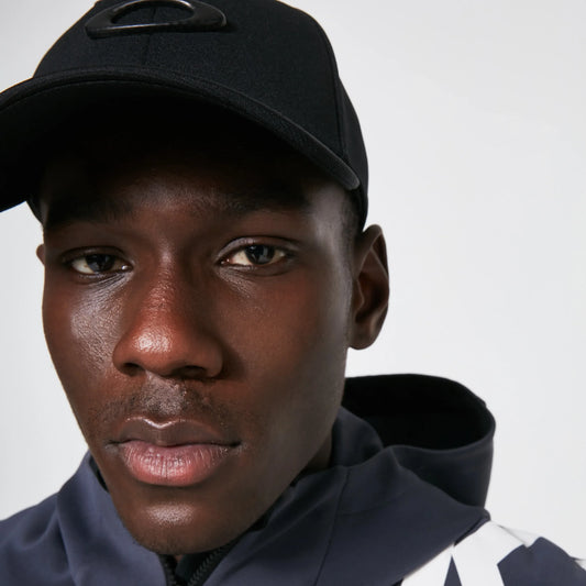 Oakley Tincan Cap - Black / Carbon Fibre - Guys & Girls Surf n Street