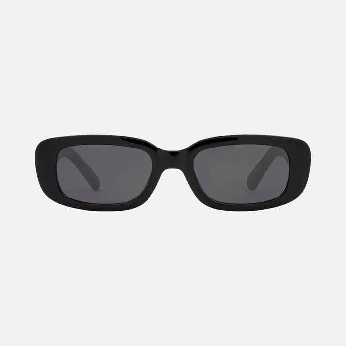 Carve Lizbeth Gloss Black Grey Lens