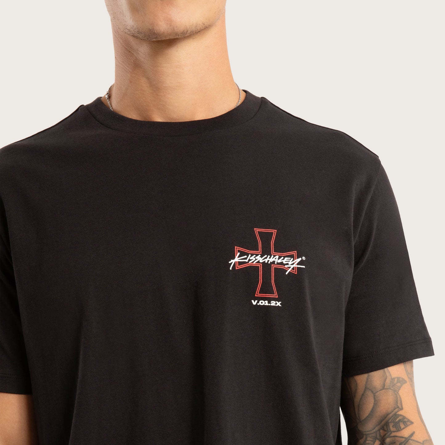 Kiss Chacey Confession Dual Curved Tee - Jet Black