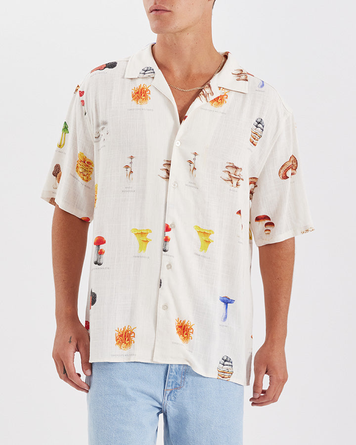 Nomadic Paradise Collector Cropped Resort Shirt - Mushies