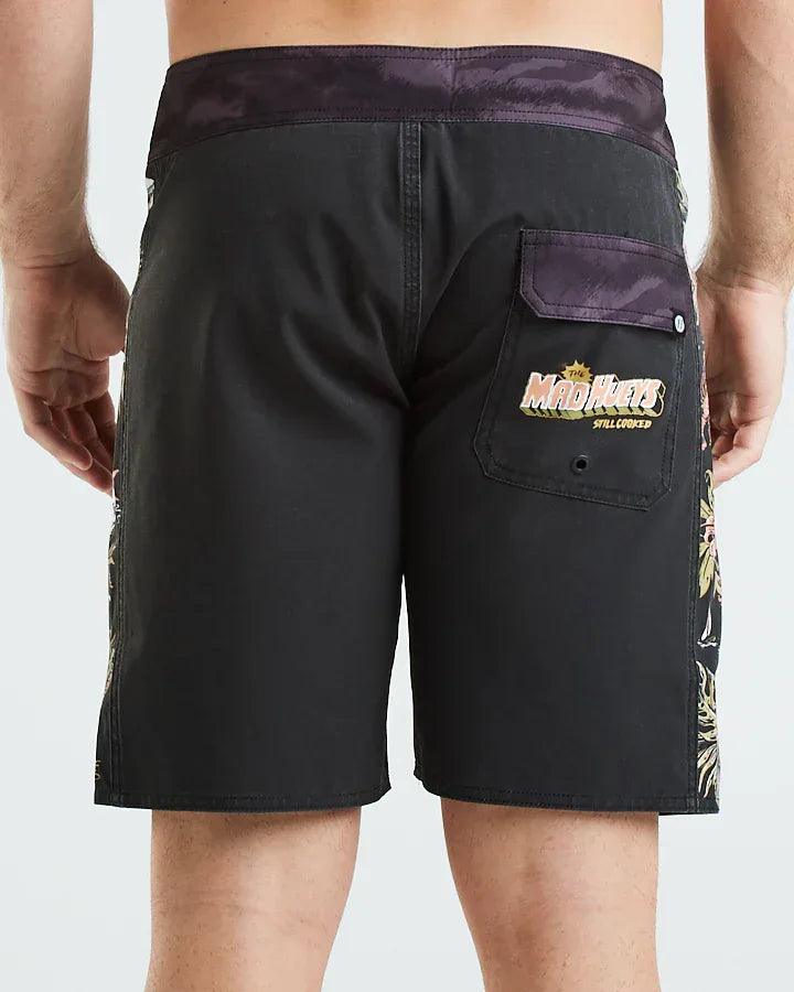 Mad Hueys Dirty Vacay Boardshort 18" - Black - Guys & Girls Surf n Street