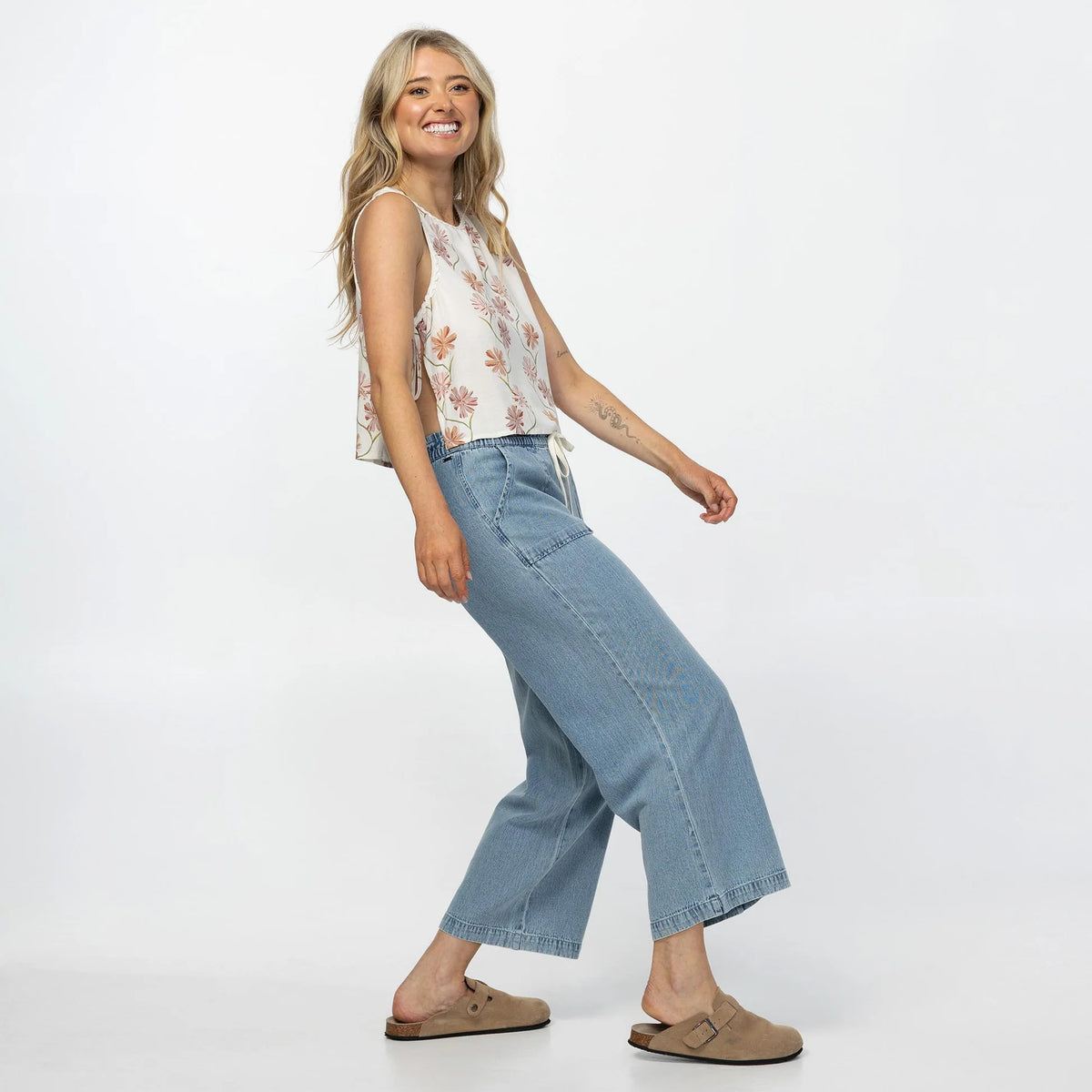 O'Neill Athena Ivy Floral Top - Tofu