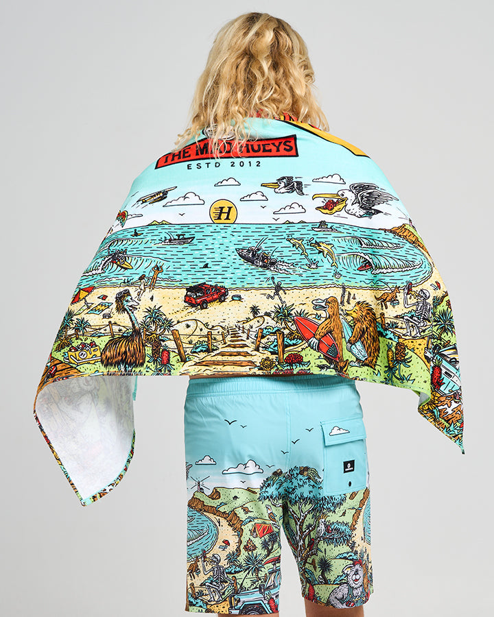 The Mad Hueys  Oz Straya Beach Towel - Aqua