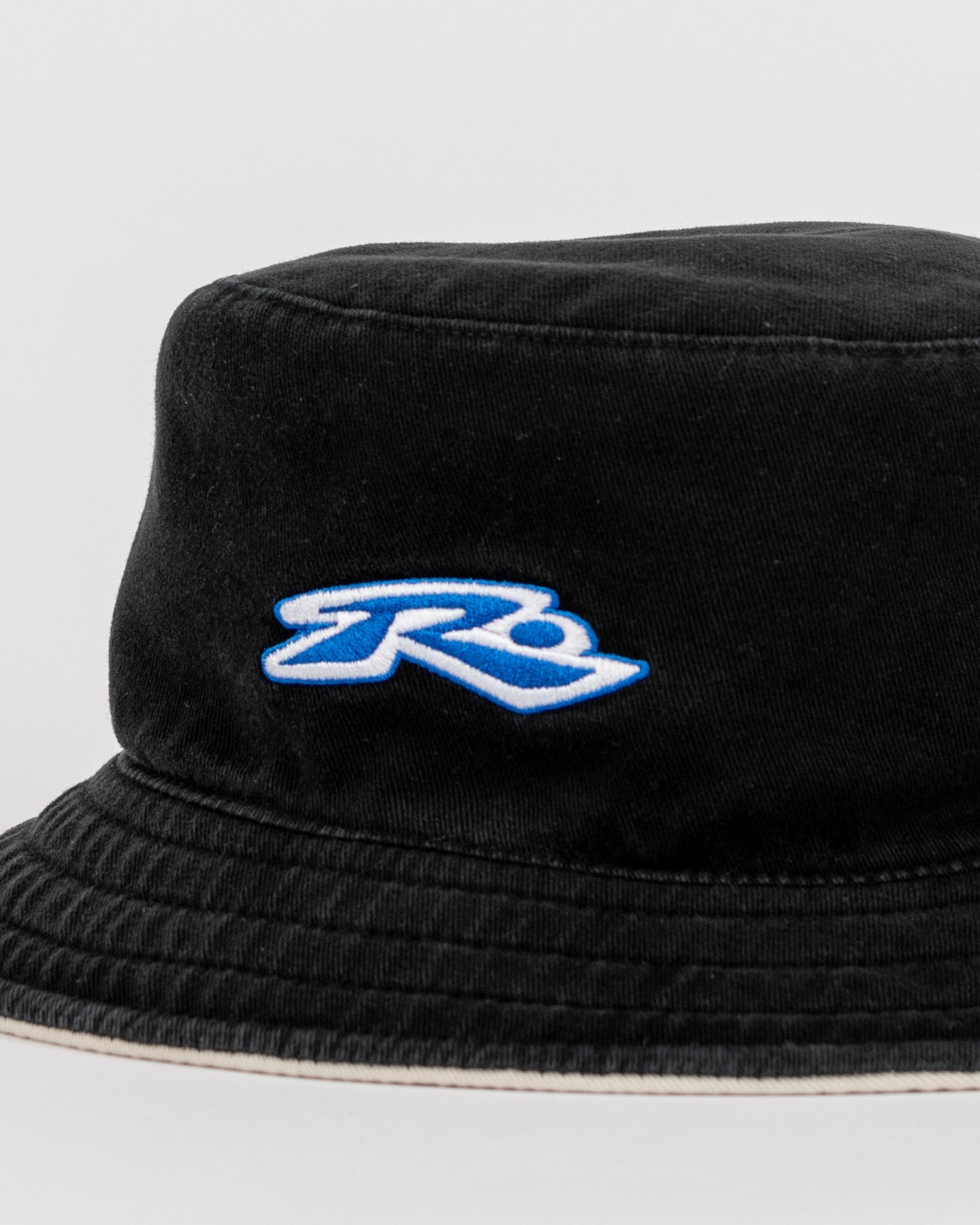 Rusty Kick Flip Reversible Bucket Hat - Oatmeal2