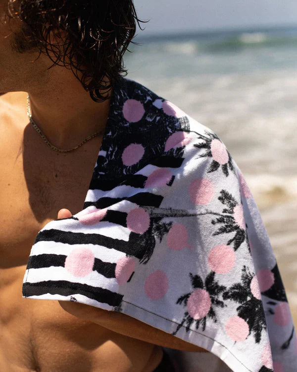 Leus Parker Coffin Beach Eco Towel Unclassified
