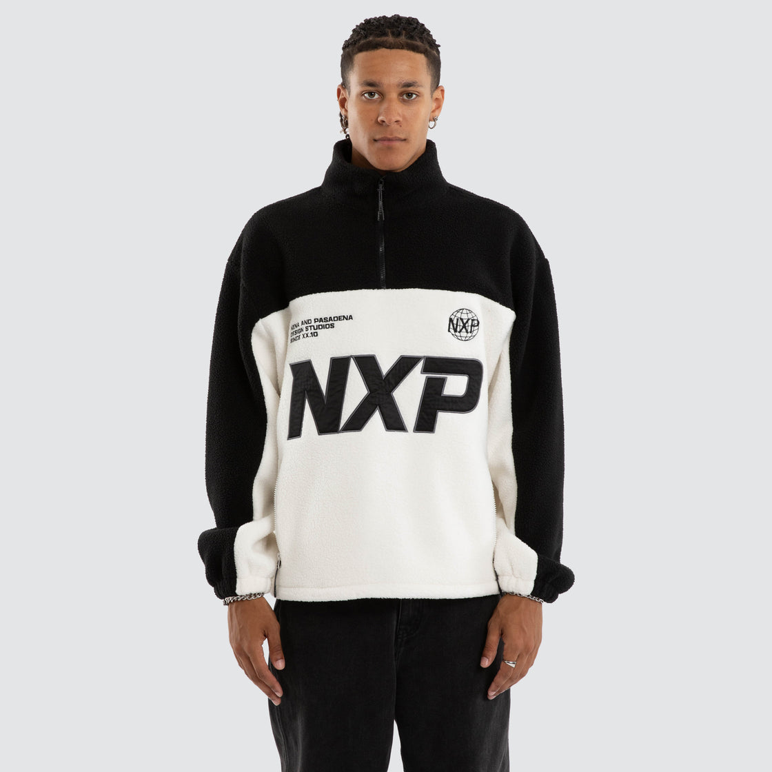 Nena And Pasadena Slick Pullover - Black/White