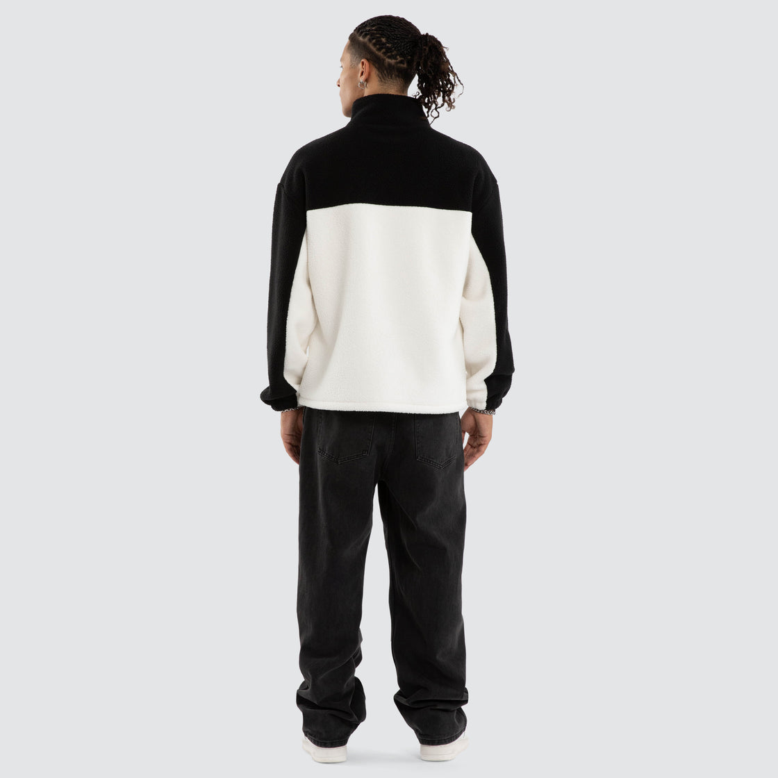 Nena And Pasadena Slick Pullover - Black/White