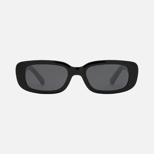 Carve Lizbeth Gloss Black Grey Lens