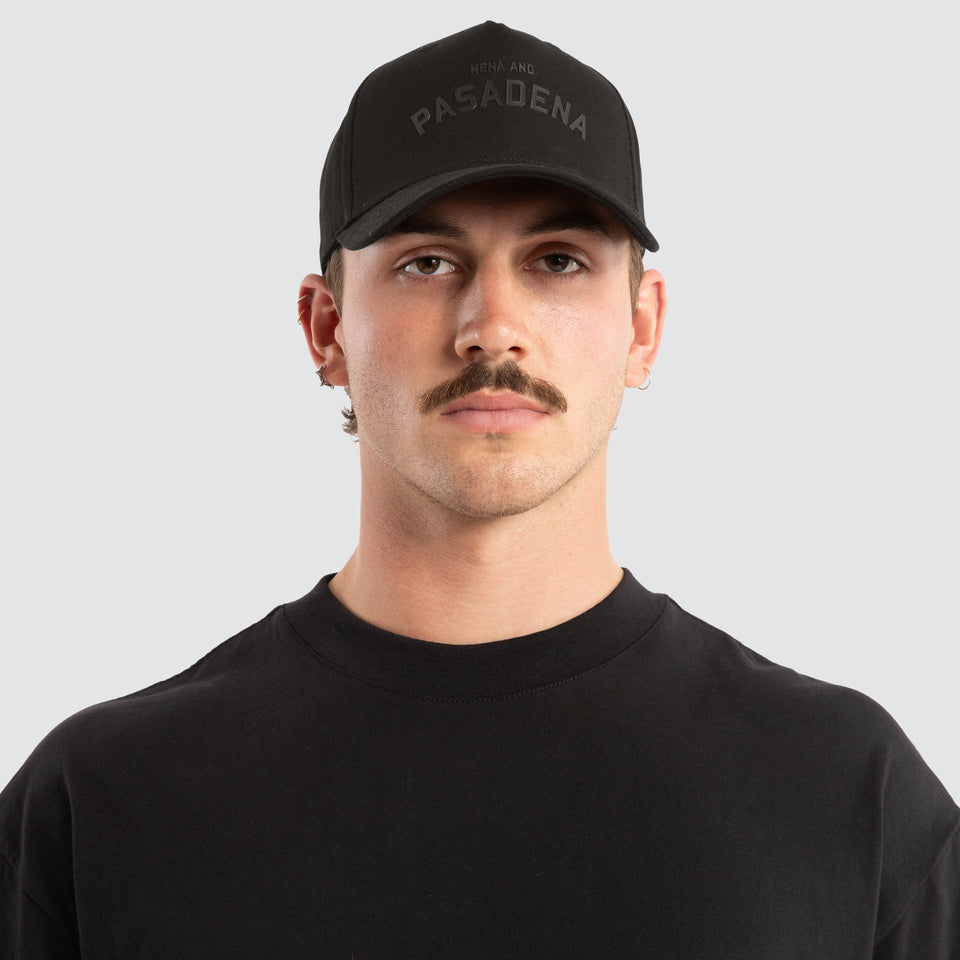 Nena And Pasadena Loyal Cap - Black