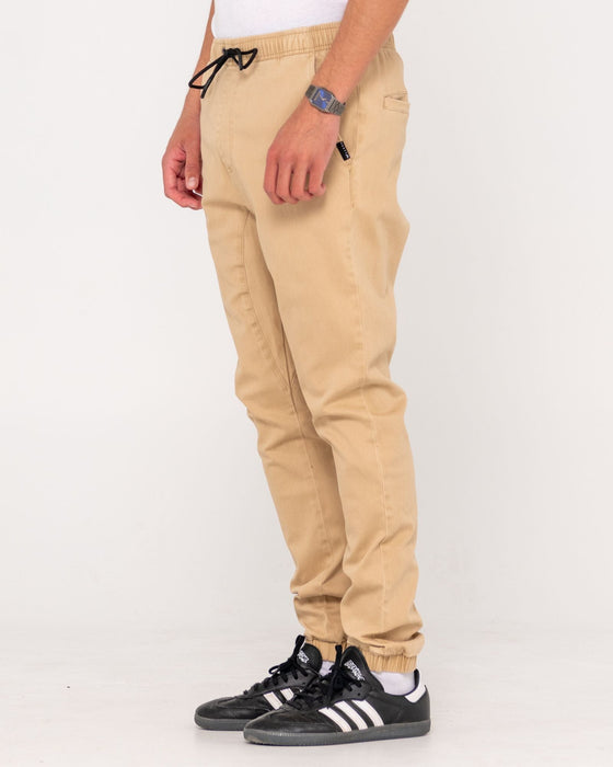 Rusty Hook Out Elastic Pant - Khaki