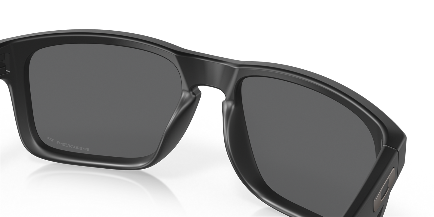 Oakley Holbrook - Matte Black With Prizm Black Polarized Lenses