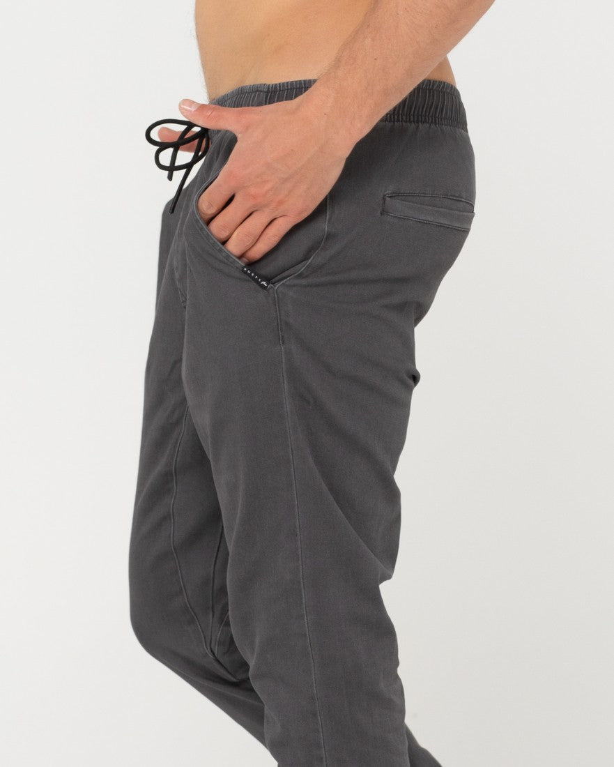 Rusty Hook Out Elastic Pant - Pavement